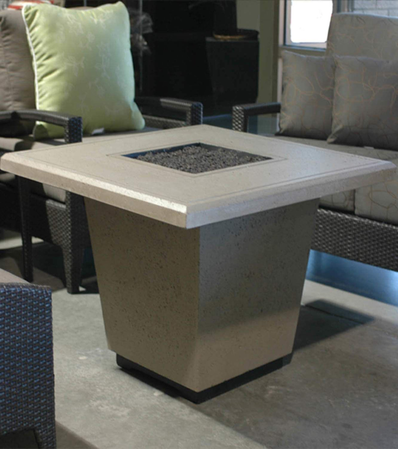 American Fyre Designs Cosmopolitan Square Concrete Fire Table - 36"