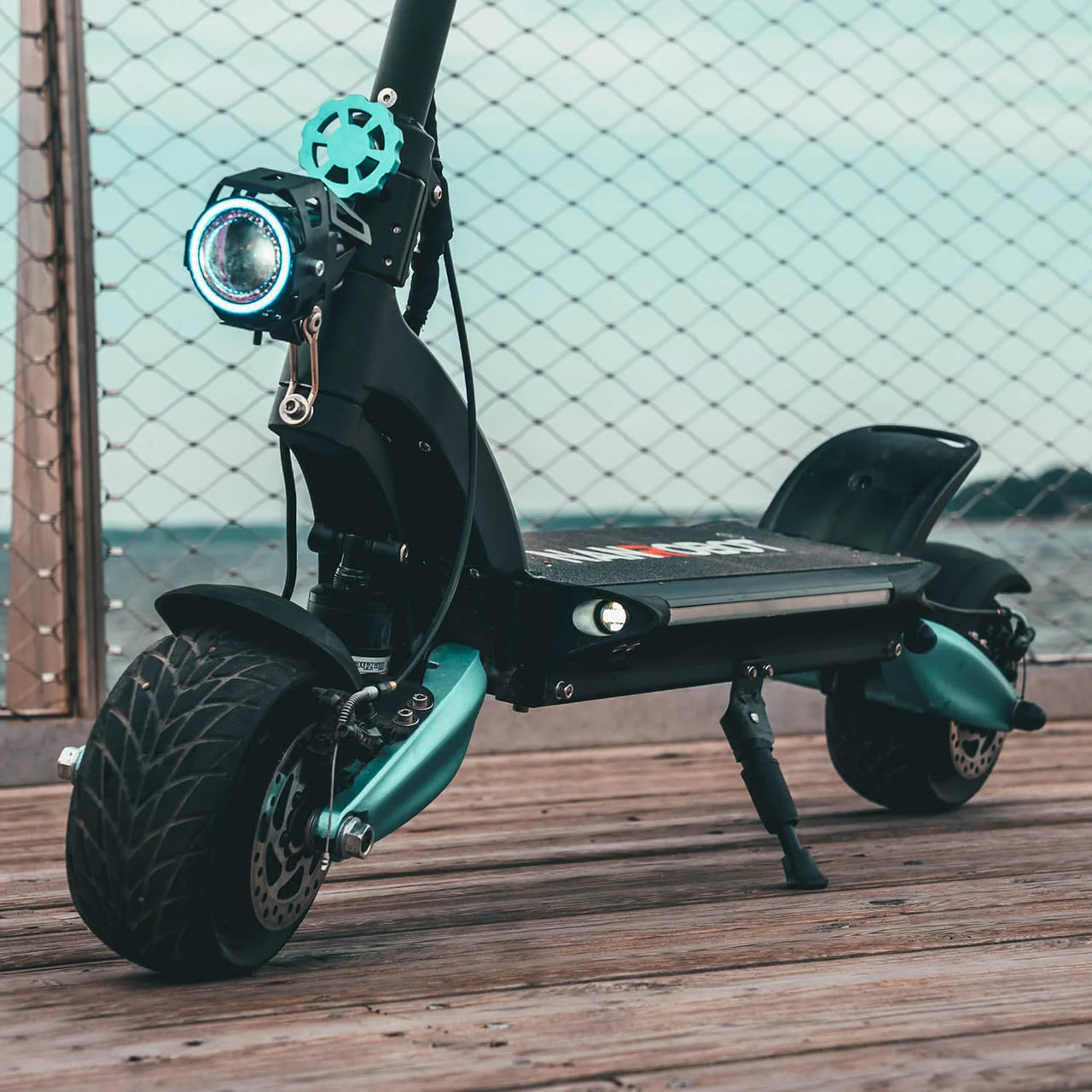 Nanrobot Lightning 2.0 Electric Commuter Scooter