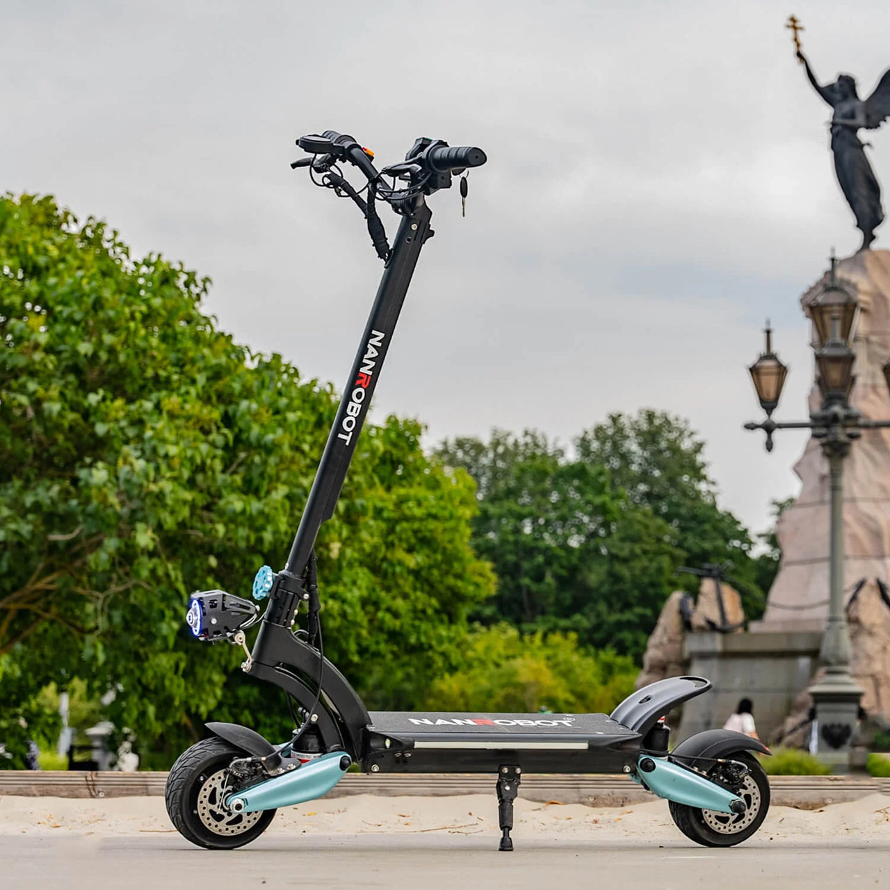 Nanrobot Lightning 2.0 Electric Commuter Scooter